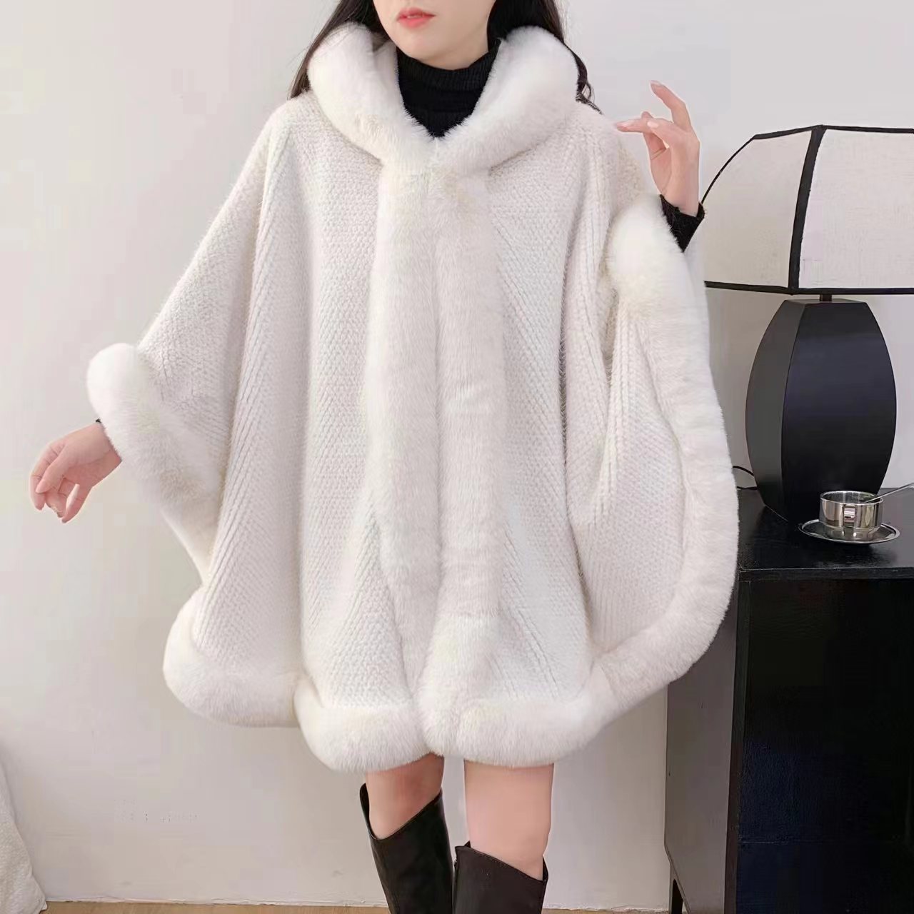 Mid-length Big Fur Collar Cloak Coat