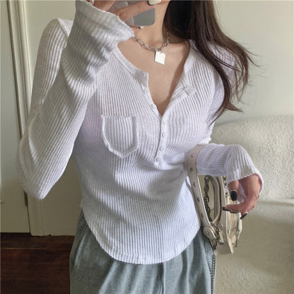 Hot Girl Button V-neck Long-sleeved T-shirt Top