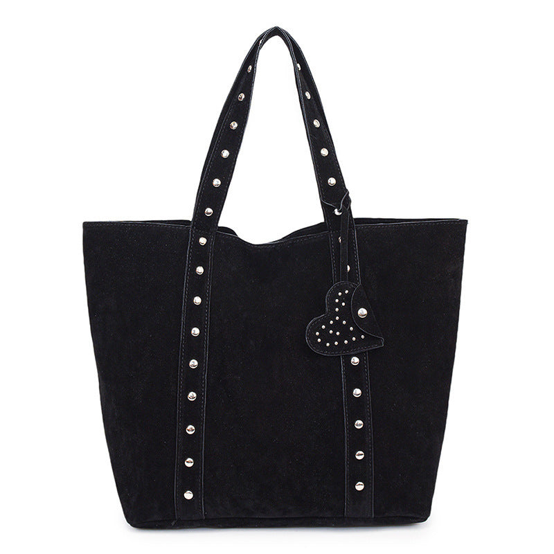 Special-interest Design Rivet Hand-carrying Tote Bag Fashion Commuter Shoulder Underarm Bag