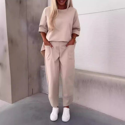 Two-piece Solid Color Round Neck Cropped Pants Set